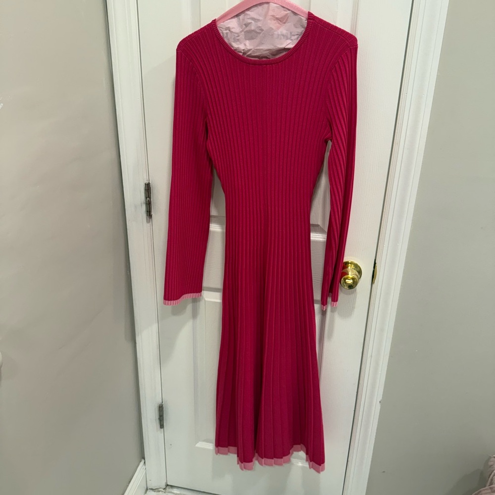 Elegant Long Sleeve Ribbed Dress in Bold Pink